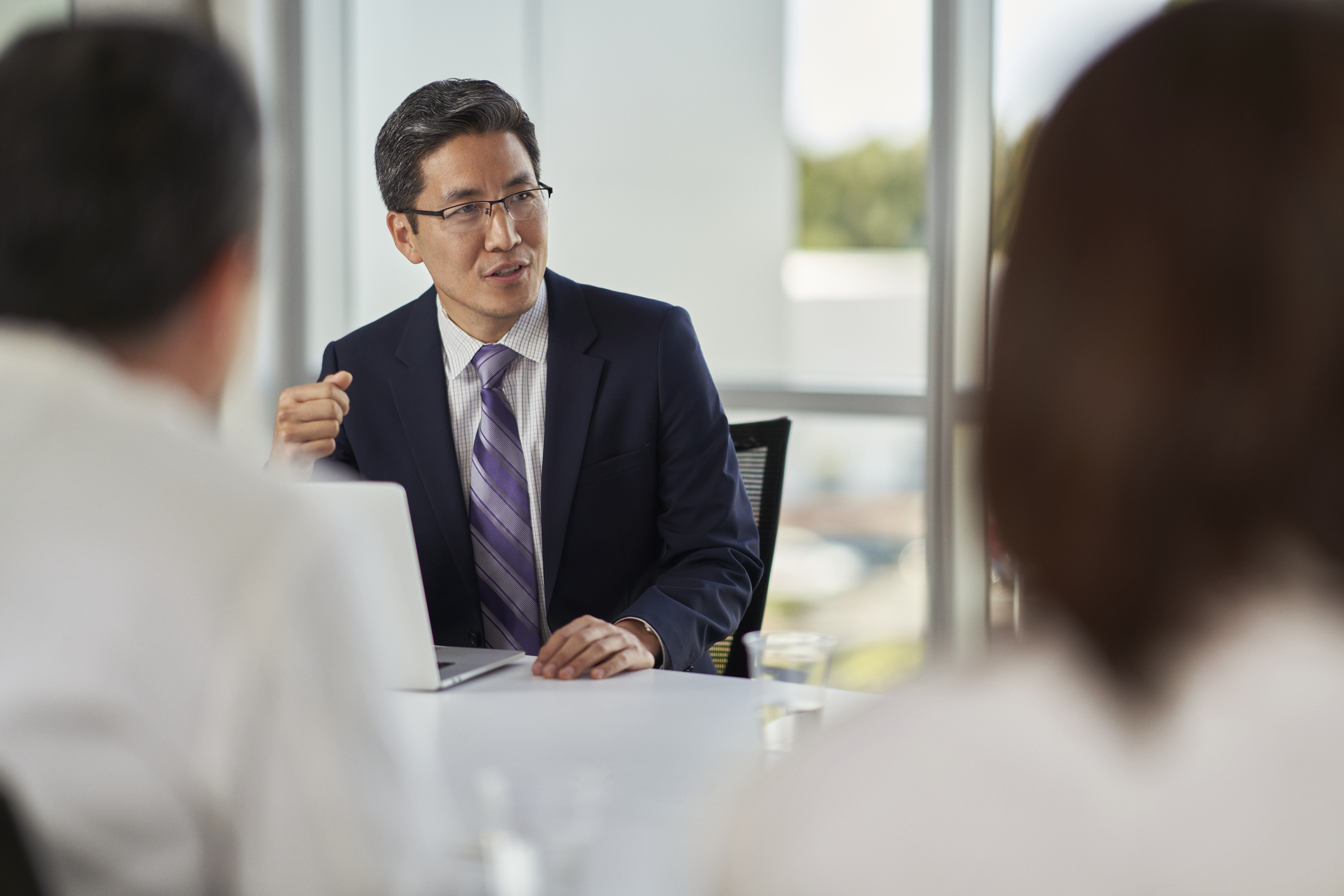 JPG Medium DV LS HSP Surgeonshowsexecslides KOR 122021 03